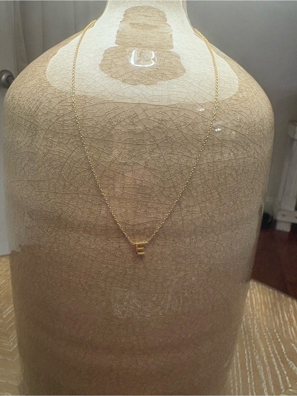 Francesca’s Gold Initial 'E' Necklace